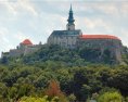 Sprístupnenie hradného kopca a vyhliadky