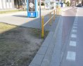 prechod pre chodcov z autobusovej zastávky